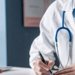 Αυστηρότερες ποινές προβλέπει πλέον η νομοθεσία για όσους προβαίνουν σε αντιποίηση του ιατρικού επαγγέλματος